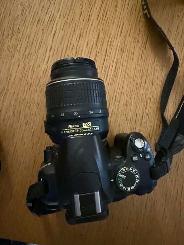 Fotocamera Nikon D3000 Nero