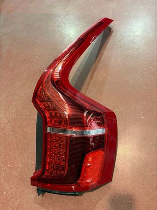 Piloto Faro Volvo XC90