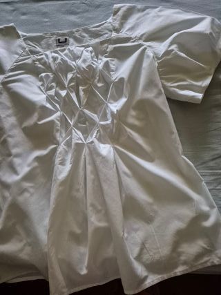 Blusa blanca U. talla 44