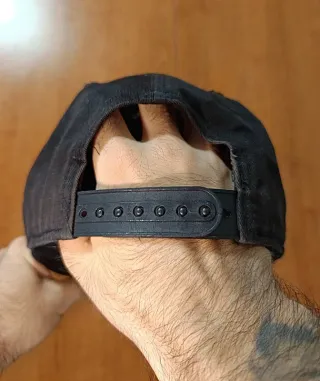 Gorra New Era Superman original broche strapback.