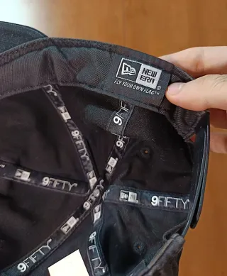 Gorra New Era Superman original broche strapback.