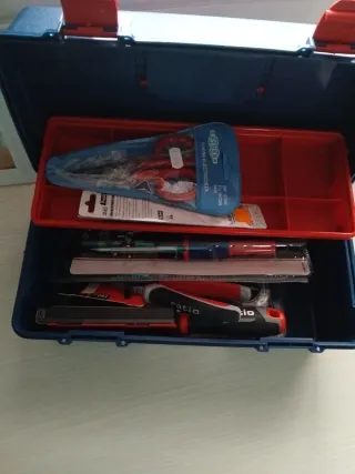 Caja de herramientas TAYG 22 azul