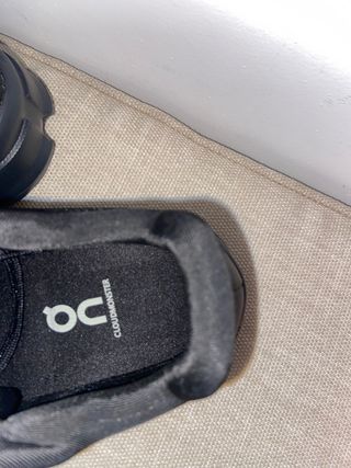 Zapatillas On Running Cloudmonster Negras Talla 43