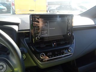 Toyota Corolla 125H Business E-CVT 90 kW (122 CV)