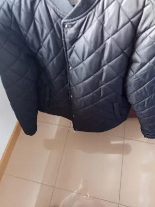 Chaqueta acolchada negra sin estrenar