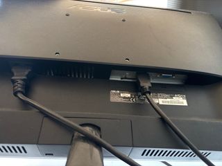 Pantalla Asus 24 pulgadas