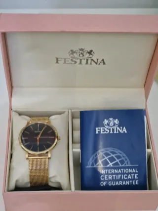 Reloj Festina Dorado y negro