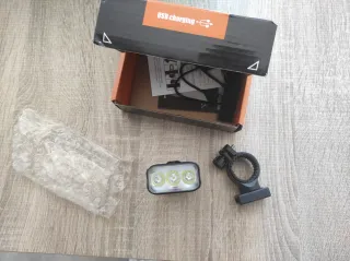 Luz delantera bicicleta