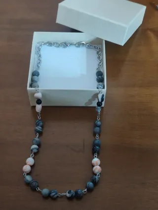 Collana Acciaio con Pietre Grigie e Rosa