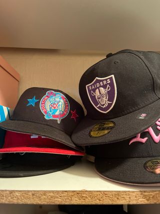 Gorras de béisbol variadas