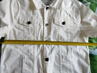 Chaqueta vaquera blanca Zara