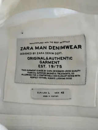 Chaqueta vaquera blanca Zara