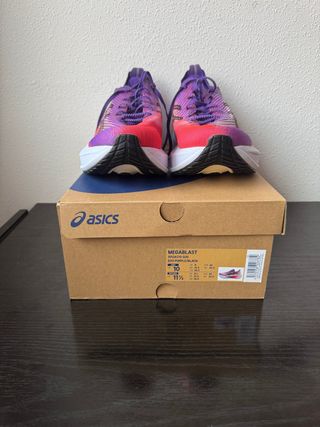 Zapatillas running Asics Megablast talla 44