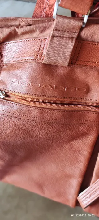 Bolsa de trabajo y viaje de la marca Picuadro