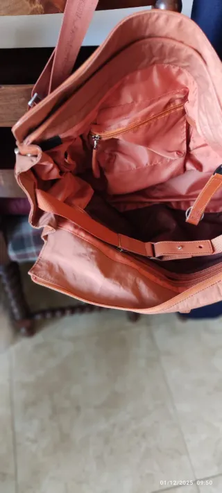Bolsa de trabajo y viaje de la marca Picuadro