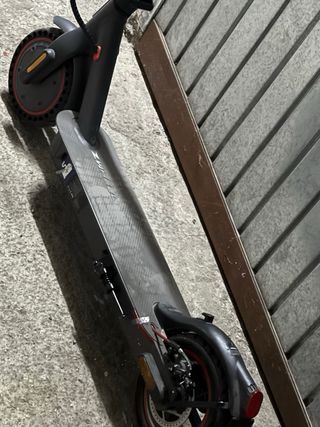 Patinete eléctrico casi nuevo