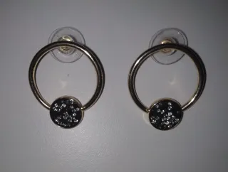 Pendientes Aro Parfois Negros y Dorados