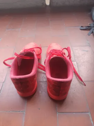 Deportivas Puma Mujer Rojas