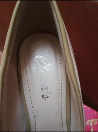 Zapatos crema