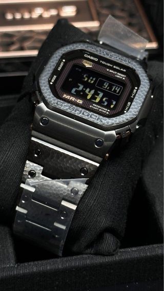 Casio G-Shock MRG-B5000HT-1 Titanio Premium