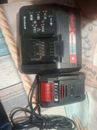 Batería y Cargador Einhell Power X-Change