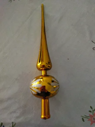 Punta albero oro decorata