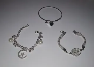 Conjunto de 3 pulseras plateadas