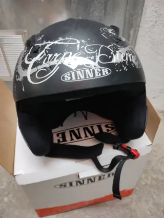 Casco esquí alpino marca Sinner  Talla M