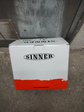 Casco esquí alpino marca Sinner  Talla M