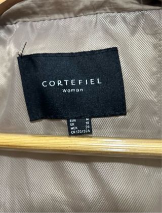 Abrigo acolchado ligero de mujer