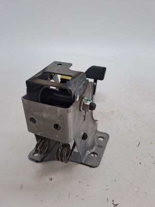 PEDAL EMBRAGUE HYUNDAI I20