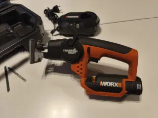 Sierra calar y sable Worx 12V