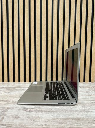MacBook Air 13" 2014 i7 8gb 256gb SSD
