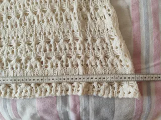 Chaleco juvenil con bolsillos de corazón