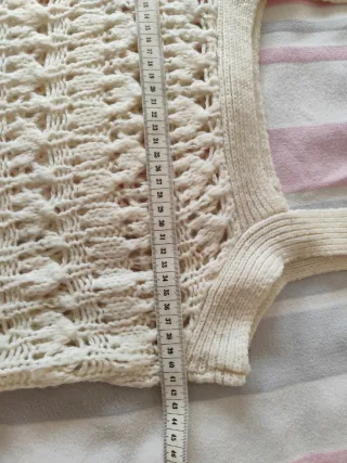 Chaleco juvenil con bolsillos de corazón