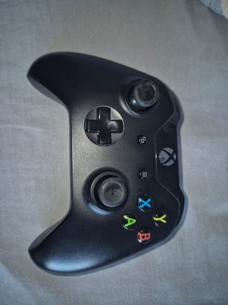 Xbox One con mando