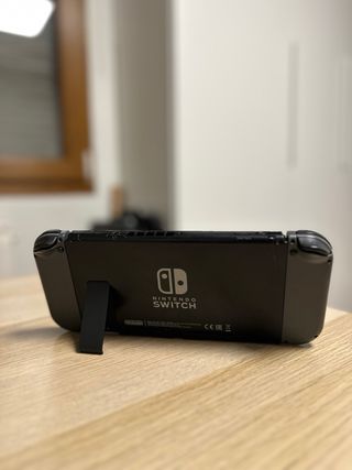 Nintendo Switch + Accesorios