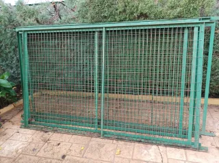 9 unidades de Verjas metálicas verdes de medidas 2