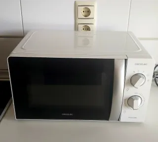 Microondas Cecotec Blanco