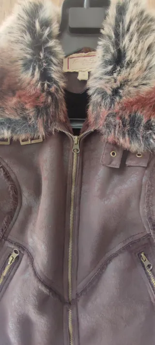 Chaqueta marrón ante sintético