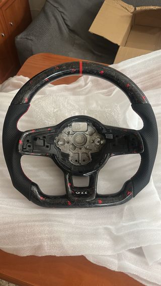 Volante Golf 7 GTI Carbono Forjado