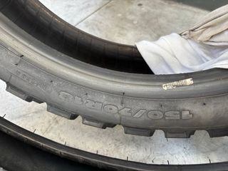 Neumático delant Enduro Trail Dakar  90/90 21