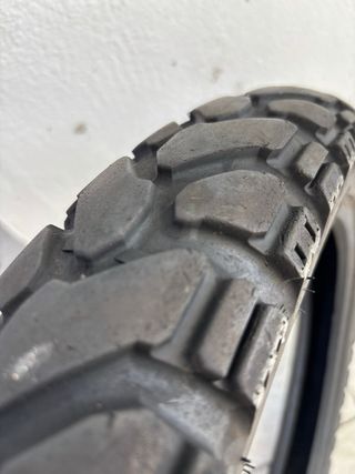 Neumático delant Enduro Trail Dakar  90/90 21