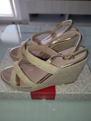 Sandalias esparto, talla 37