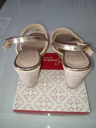 Sandalias esparto, talla 37
