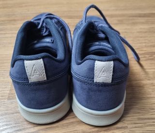 Zapatillas de vestir azul