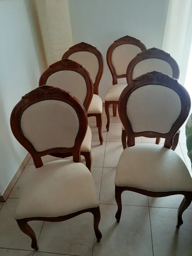 Tavolo Ovale Legno Massello Intarsiato