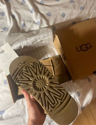 Botas UGG Tazz Talla 38 Nuevas