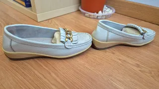 Zapatos de piel Pink Dessert Piel Blanco y Dorado