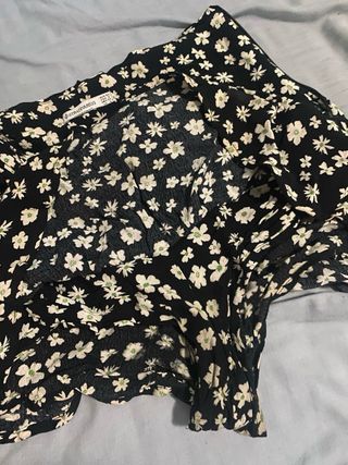 Falda/pantalón corta negra de Stradivarius